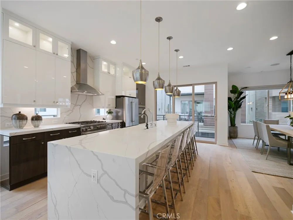 12 Ebb Tide Circle Newport Beach, CA 92663