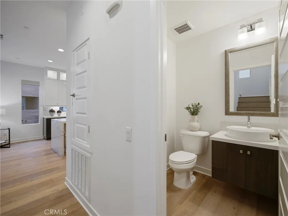 12 Ebb Tide Circle Newport Beach, CA 92663