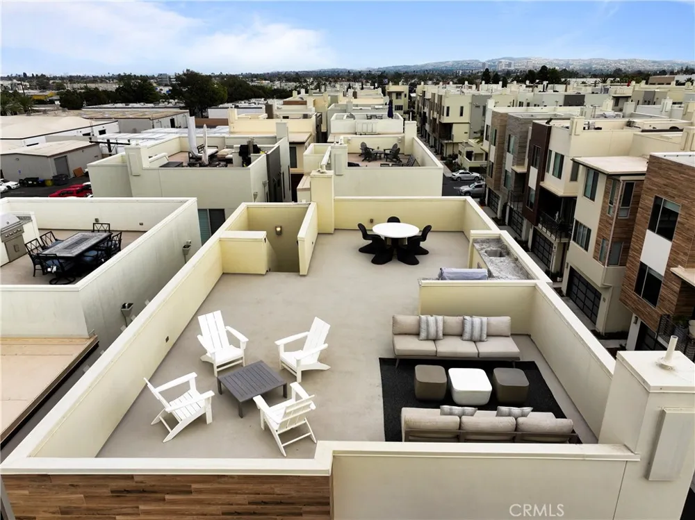 12 Ebb Tide Circle Newport Beach, CA 92663