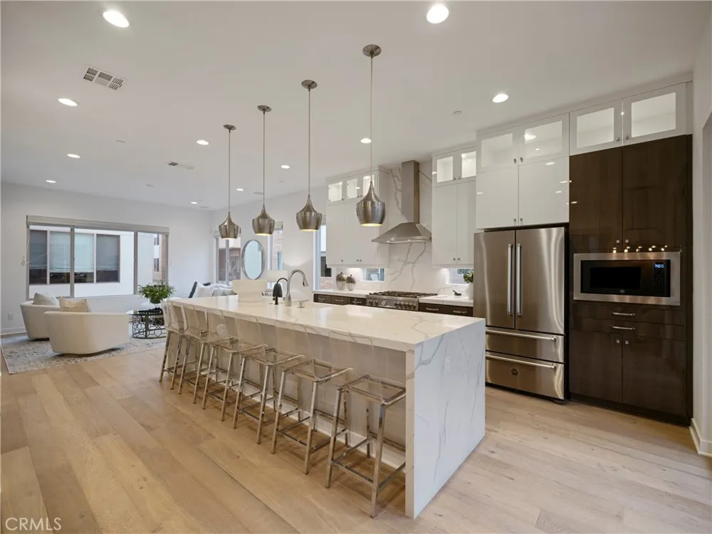 12 Ebb Tide Circle Newport Beach, CA 92663