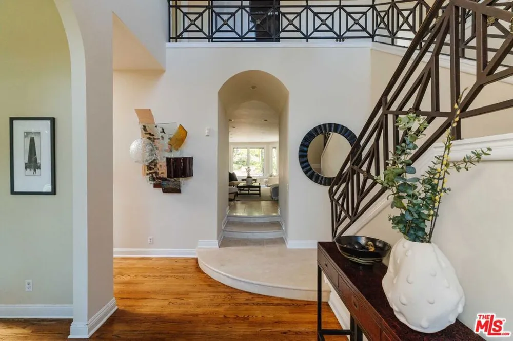 16799 Monte Hermoso Drive Pacific Palisades, CA 90272