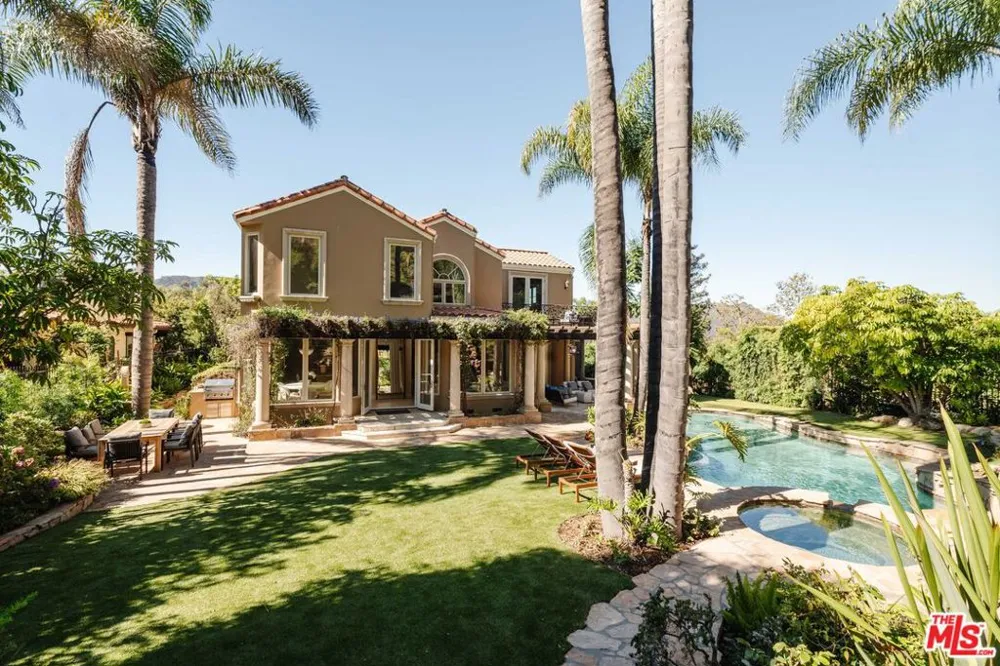 16799 Monte Hermoso Drive Pacific Palisades, CA 90272