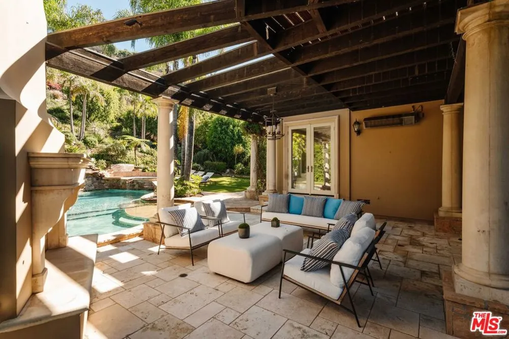 16799 Monte Hermoso Drive Pacific Palisades, CA 90272