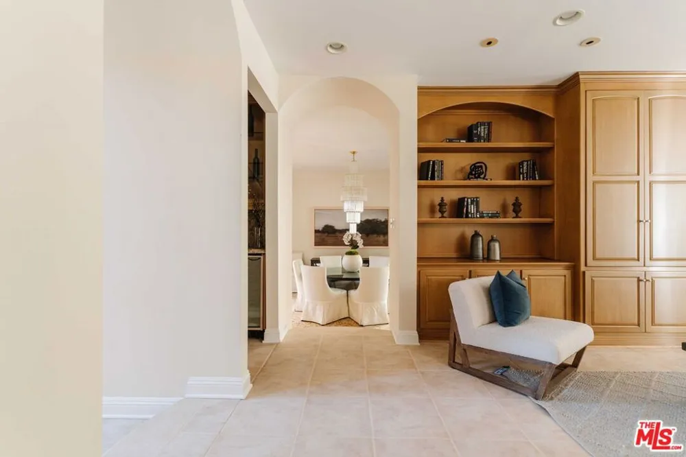 16799 Monte Hermoso Drive Pacific Palisades, CA 90272
