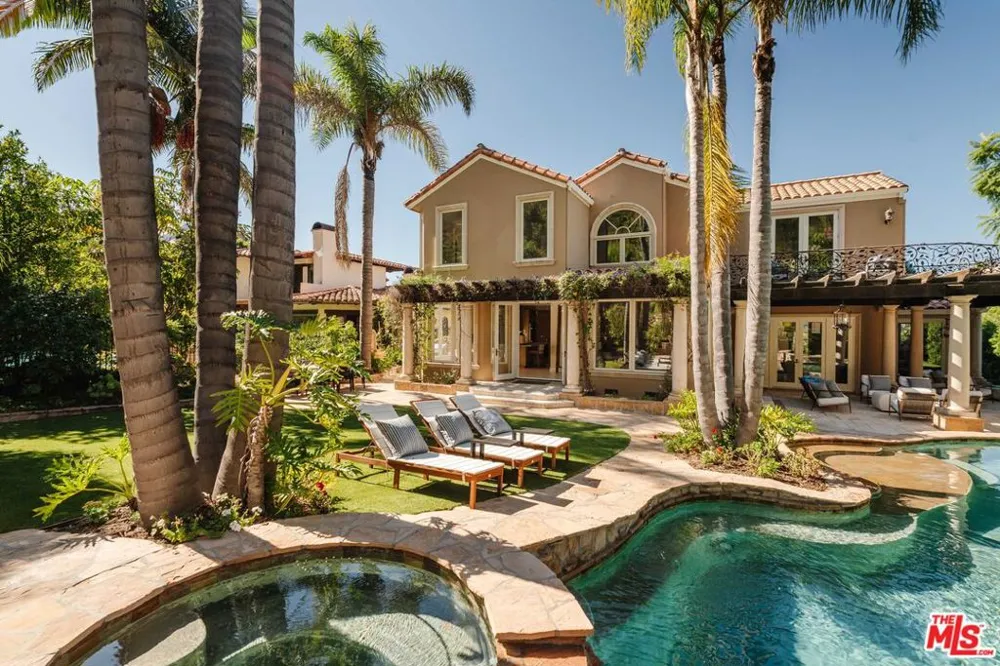 16799 Monte Hermoso Drive Pacific Palisades, CA 90272