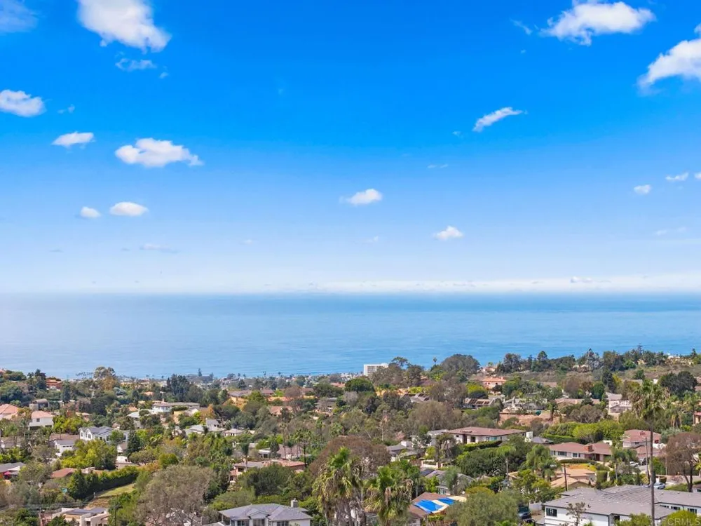 2237 Via Pedrera La Jolla, CA 92037