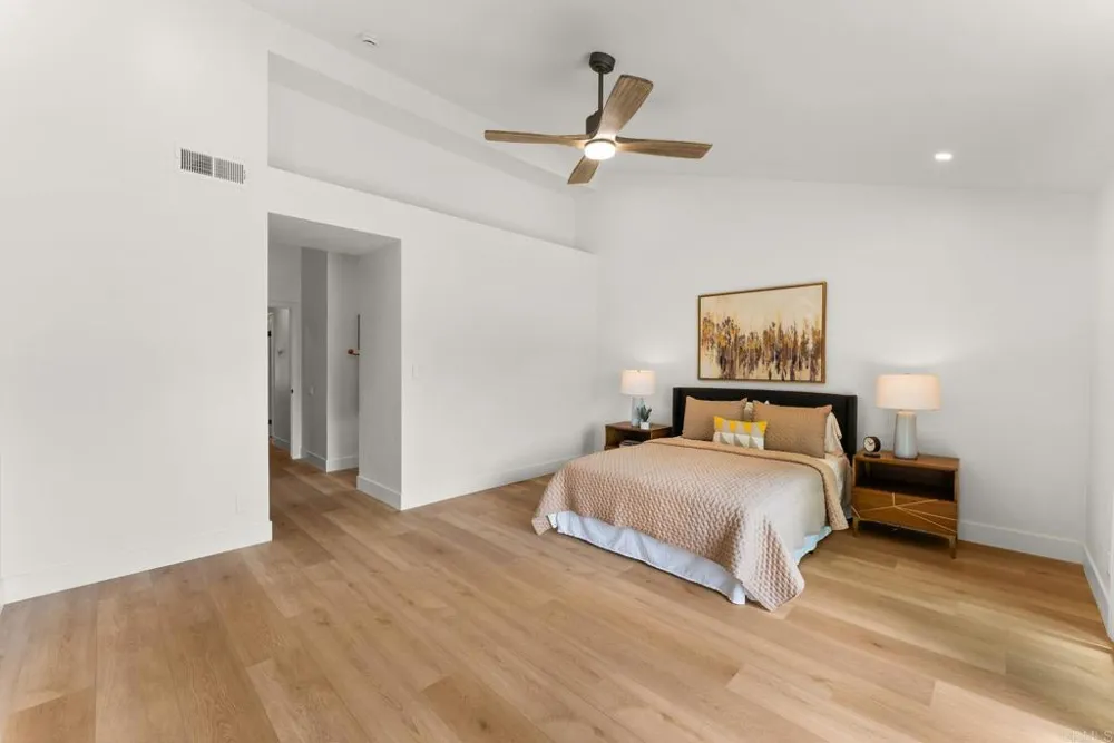 2237 Via Pedrera La Jolla, CA 92037