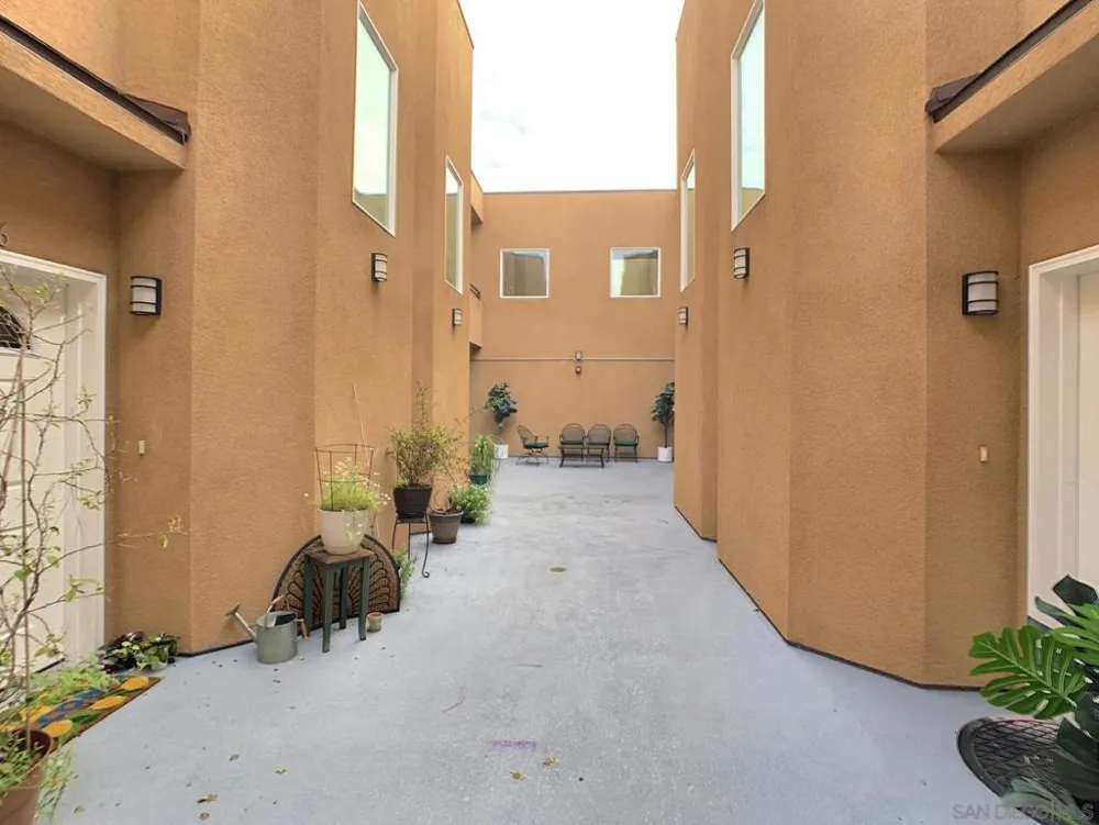 120 Ballantyne El Cajon, CA 92020