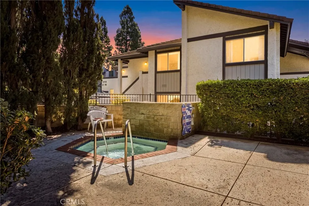 1346 E Hillcrest #42 Thousand Oaks, CA 91362