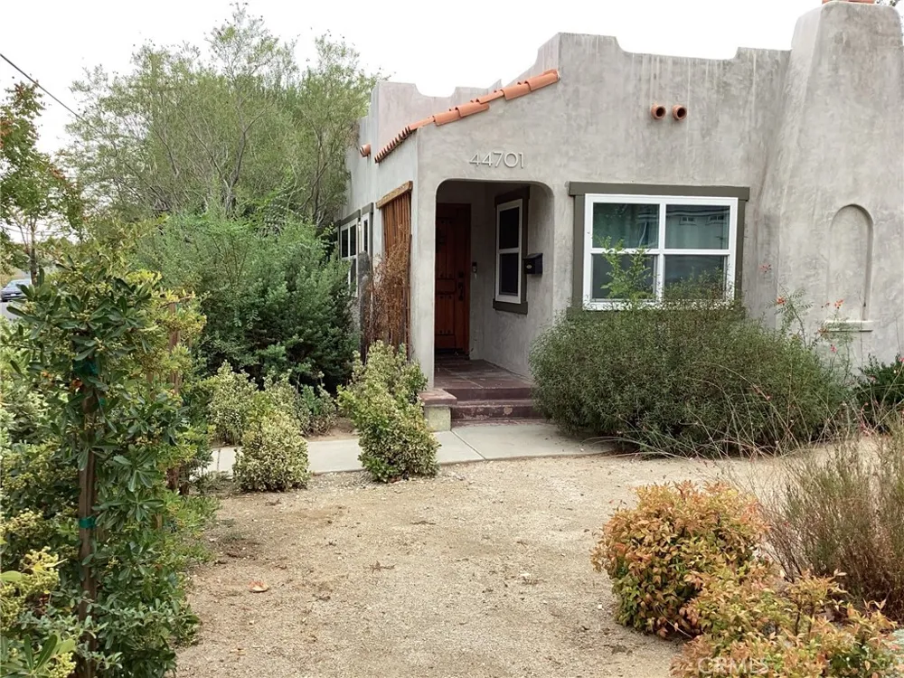 44701 Fig Avenue Lancaster, CA 93534