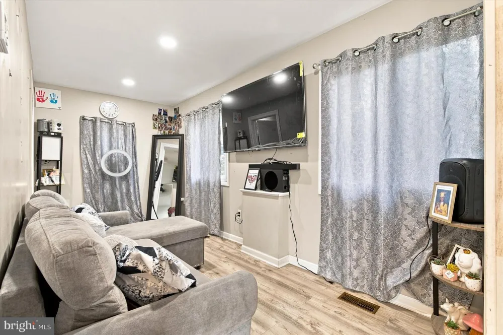 3706 WHITE AVENUE Baltimore, MD 21206
