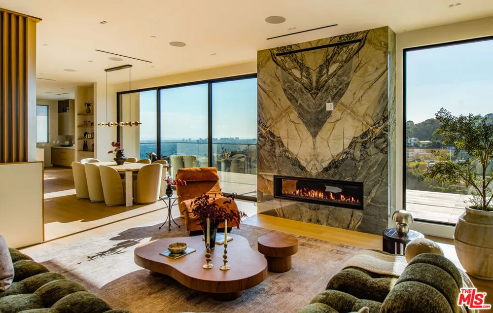1511 Skylark Lane Los Angeles, CA 90069