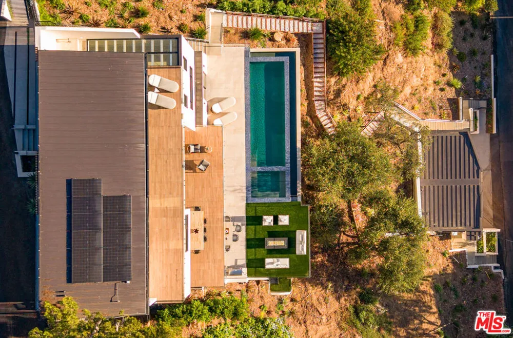 1511 Skylark Lane Los Angeles, CA 90069