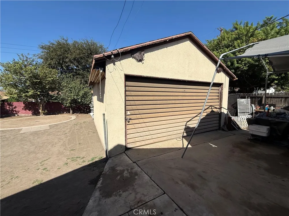 709 S Susanna West Covina, CA 91790