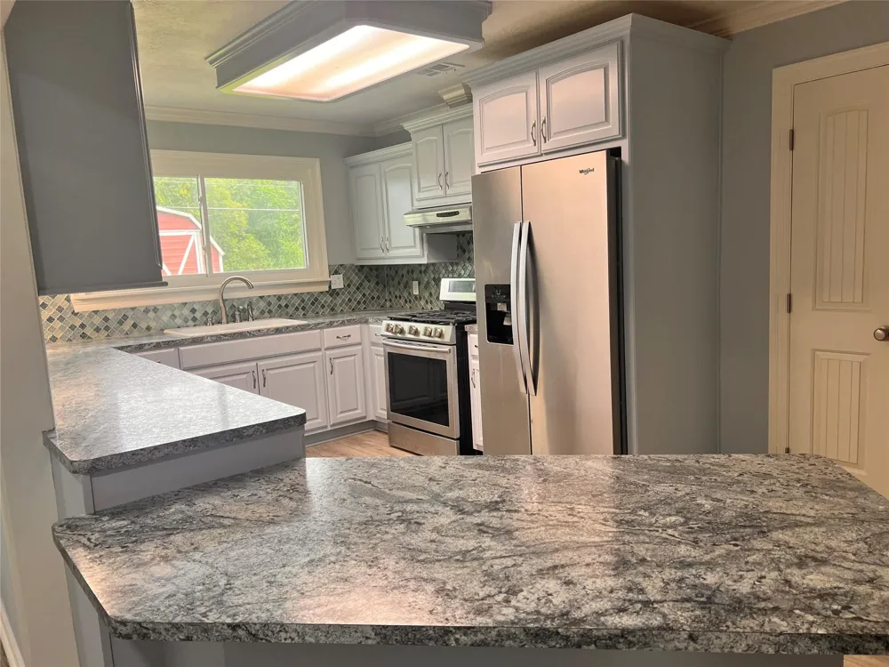 2820 Oleander Lane Groves, TX 77619