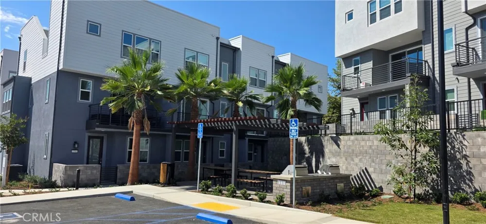 1835 Lychee Fullerton, CA 92835