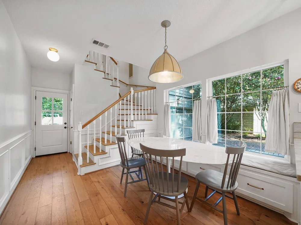 28 Mellow Leaf Court The Woodlands, TX 77381