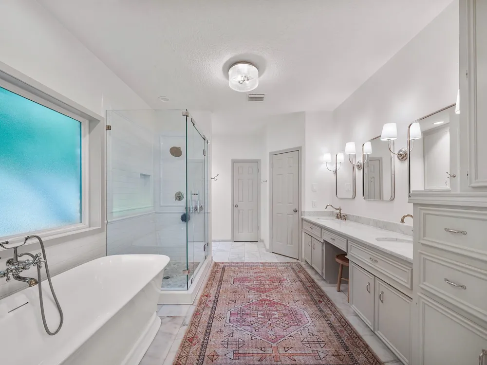 28 Mellow Leaf Court The Woodlands, TX 77381