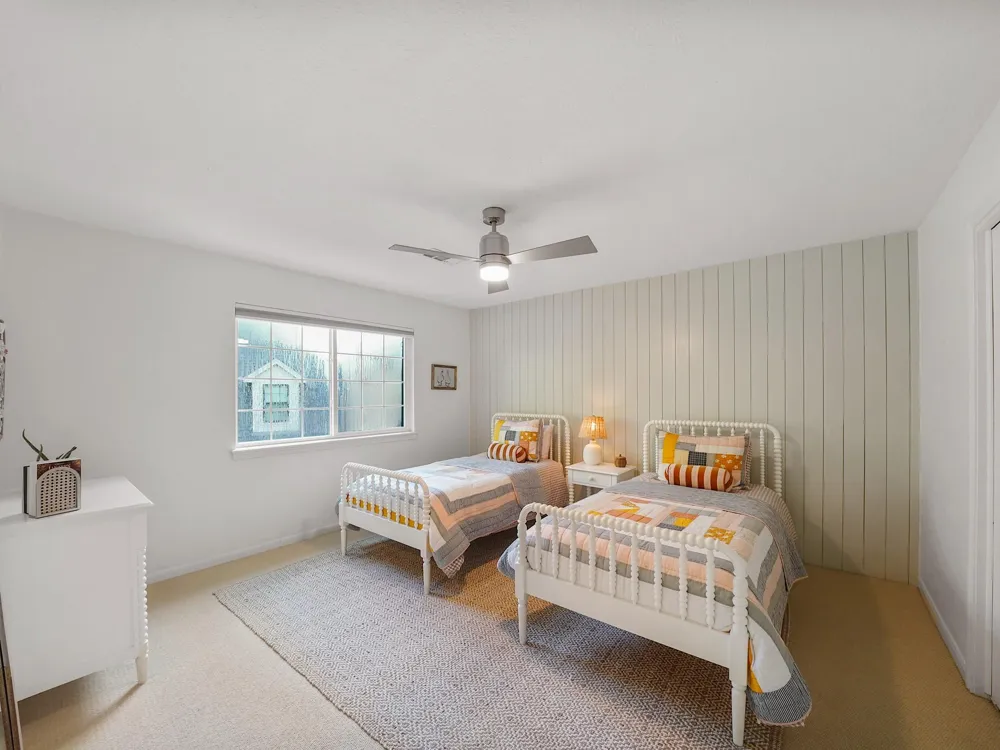 28 Mellow Leaf Court The Woodlands, TX 77381