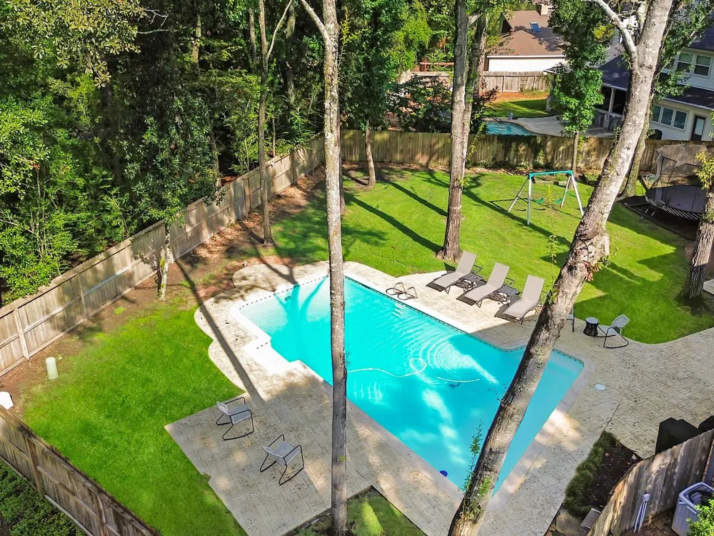 28 Mellow Leaf Court The Woodlands, TX 77381