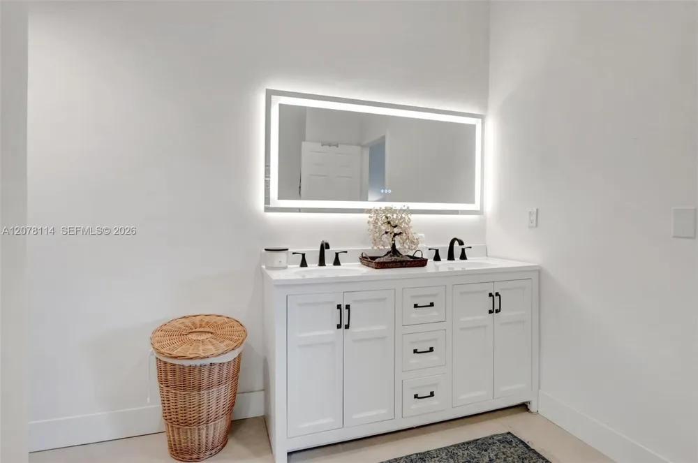 7616 Elmridge Dr #7-U Boca Raton, FL 33433