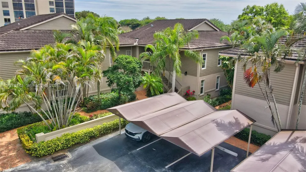 7616 Elmridge Dr #7-U Boca Raton, FL 33433