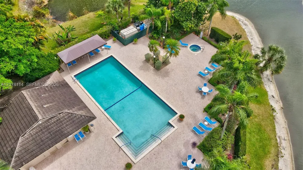 7616 Elmridge Dr #7-U Boca Raton, FL 33433
