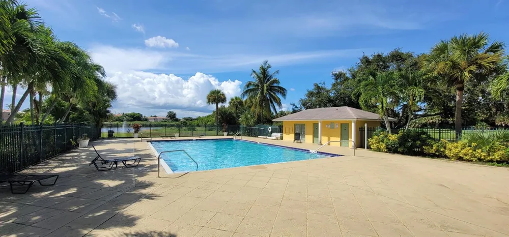 1604 Meadows Circle W Boynton Beach, FL 33436