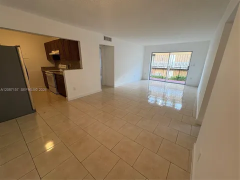 633 S Royal Poinciana Blvd #B218