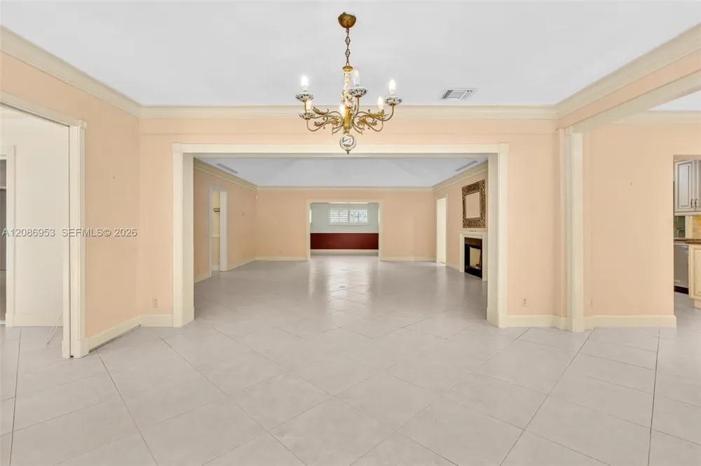 265 Fairview Rd Palm Beach, FL 33480