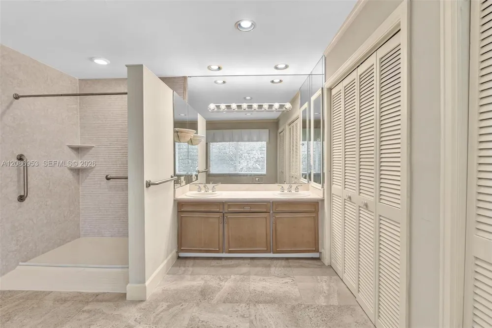 265 Fairview Rd Palm Beach, FL 33480