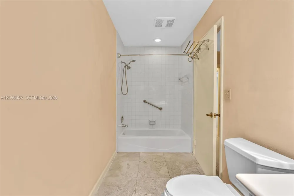 265 Fairview Rd Palm Beach, FL 33480