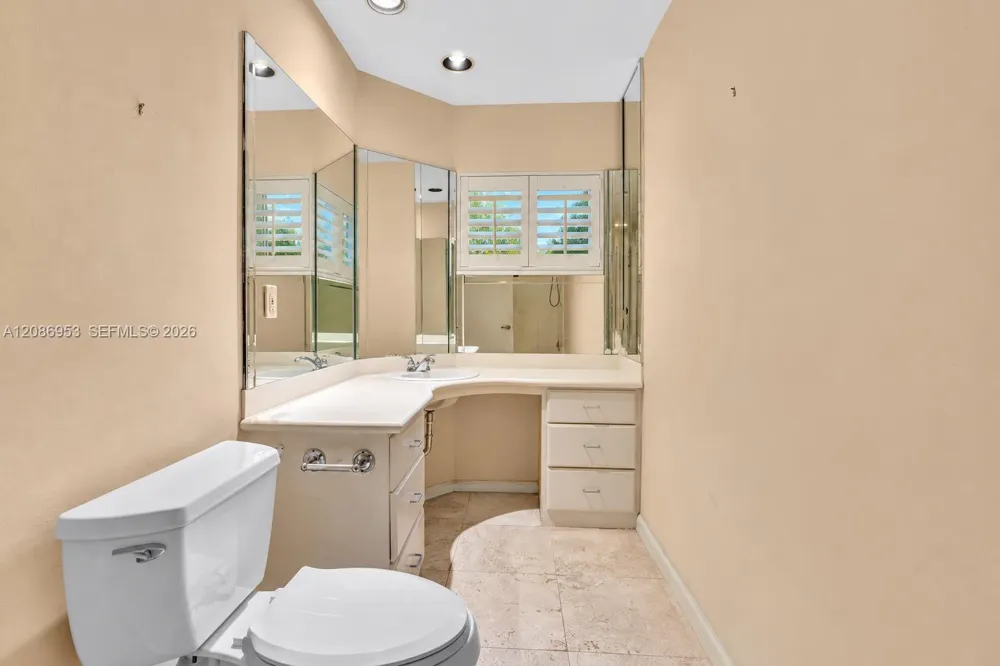 265 Fairview Rd Palm Beach, FL 33480