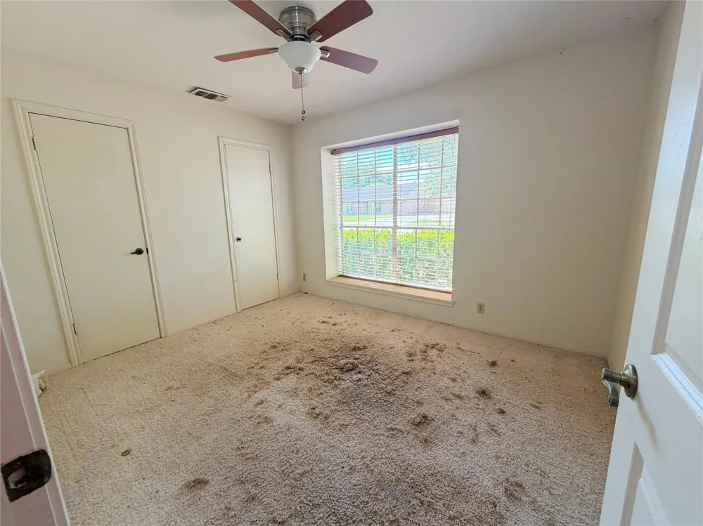 101 Rose Trail Lake Jackson, TX 77566