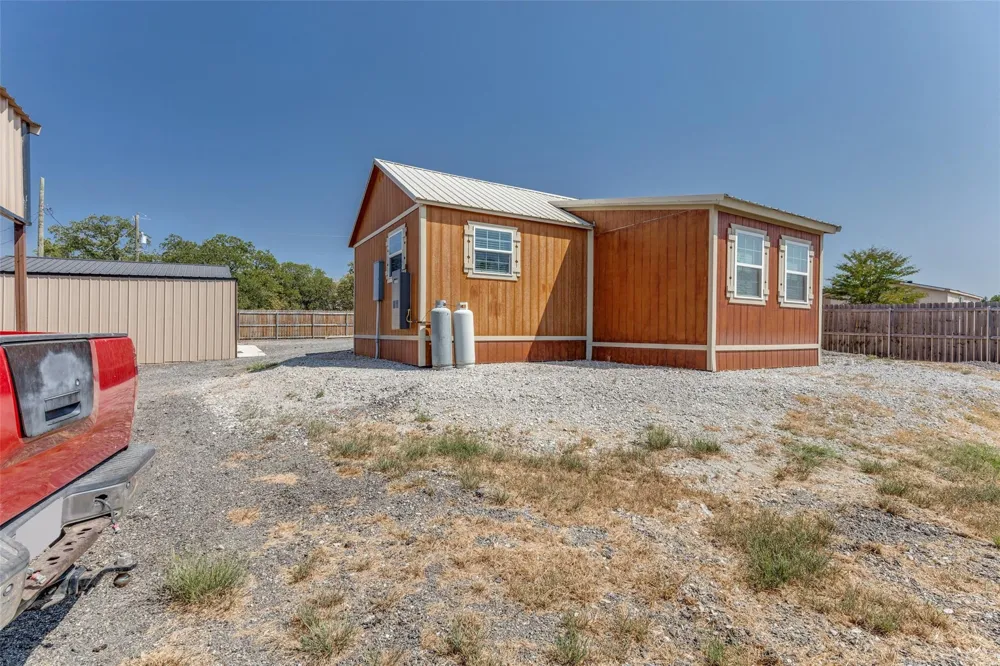 128 Cheyenne Drive Bridgeport, TX 76426