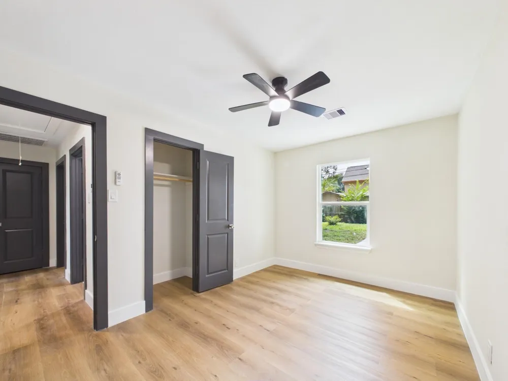 58 Trenwood Lane Houston, TX 77022