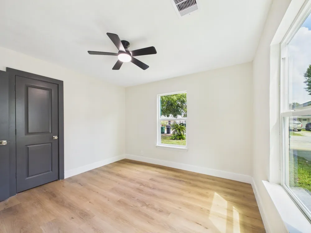 58 Trenwood Lane Houston, TX 77022