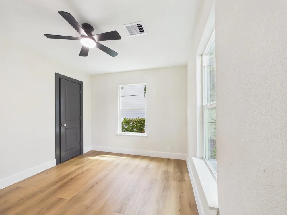 58 Trenwood Lane Houston, TX 77022