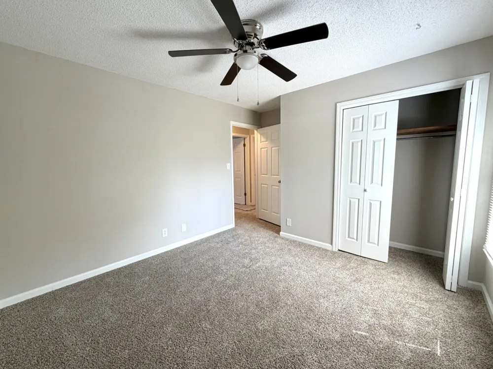 2126 Single Tree Dr Clarksville, TN 37040