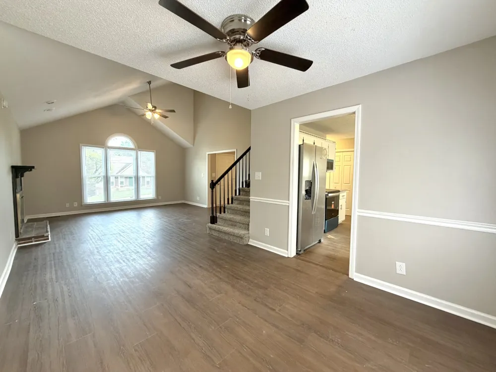 2126 Single Tree Dr Clarksville, TN 37040