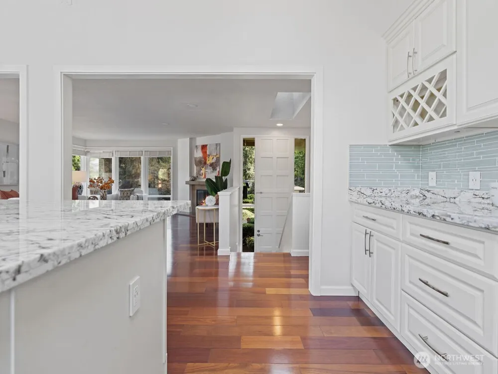 14512 SE 45th Place Bellevue, WA 98006