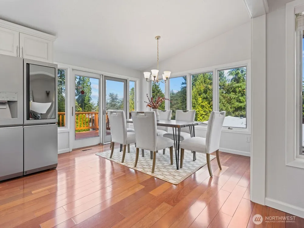14512 SE 45th Place Bellevue, WA 98006
