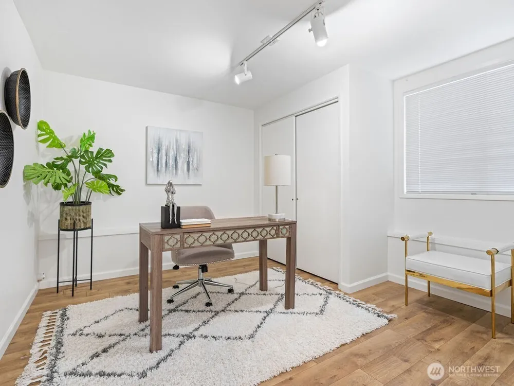 14512 SE 45th Place Bellevue, WA 98006