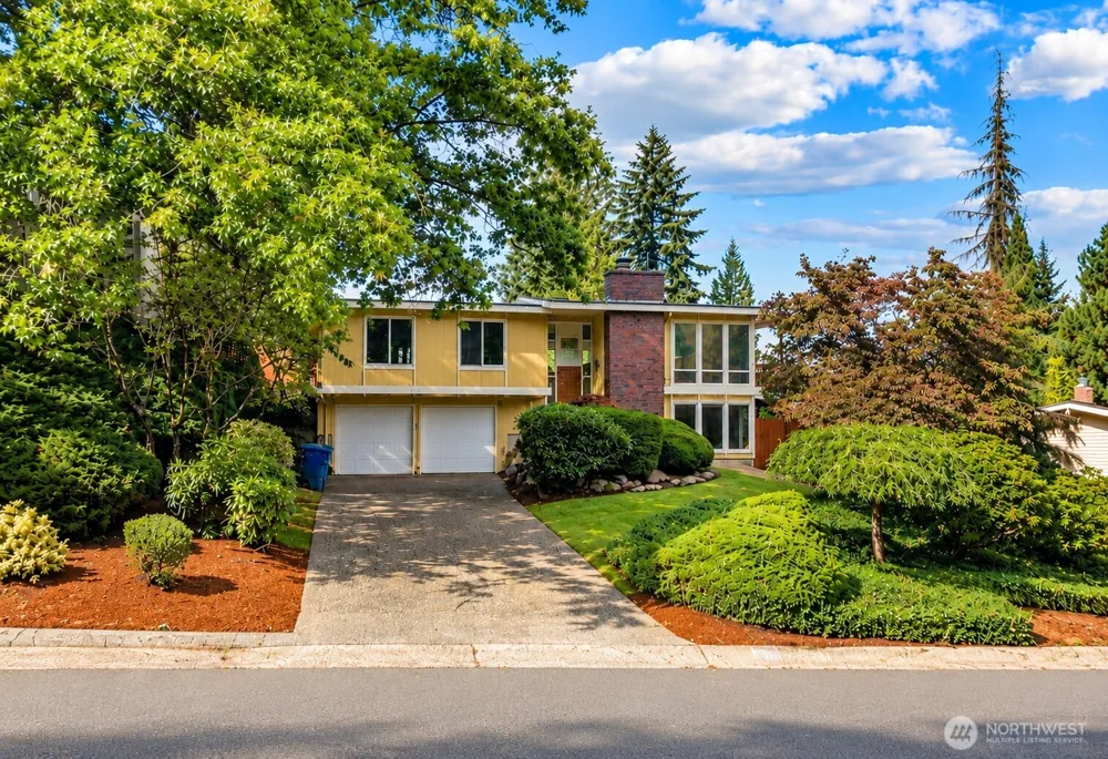 14512 SE 45th Place Bellevue, WA 98006