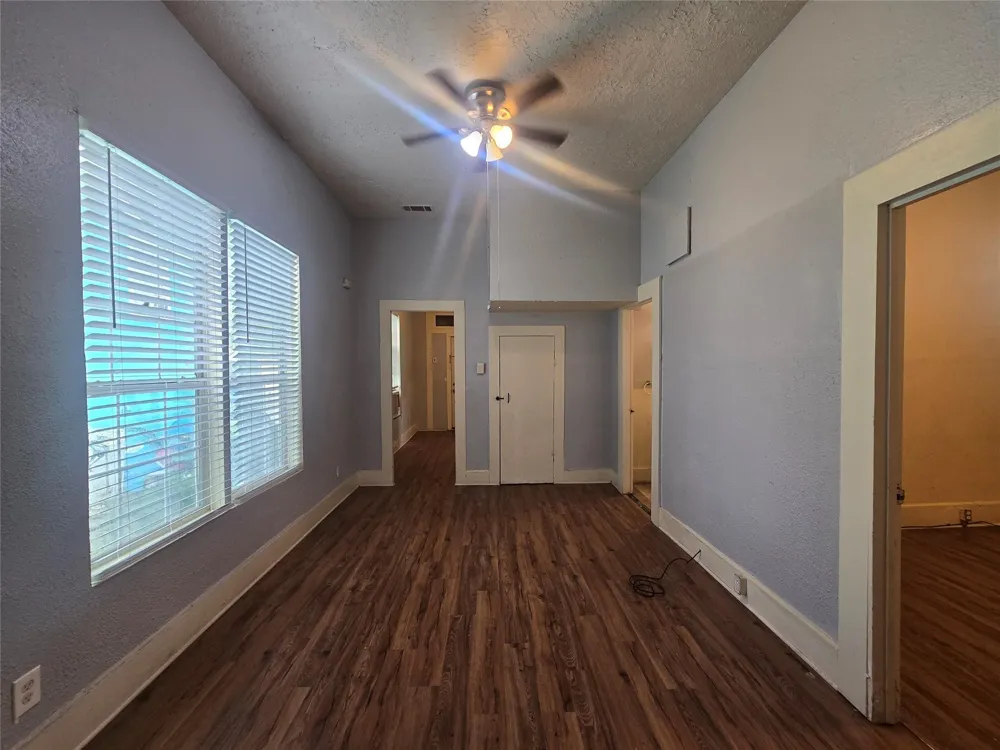 3523 Winnie Street Galveston, TX 77550