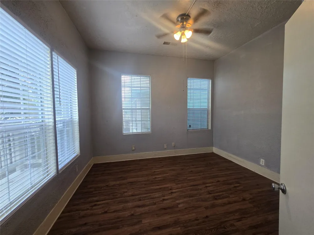 3523 Winnie Street Galveston, TX 77550