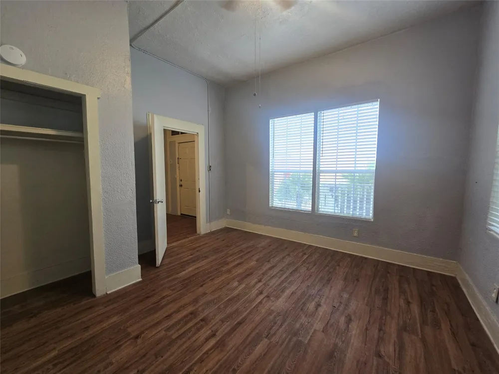 3523 Winnie Street Galveston, TX 77550
