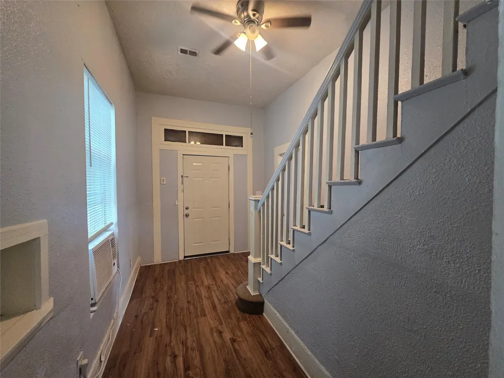 3523 Winnie Street Galveston, TX 77550