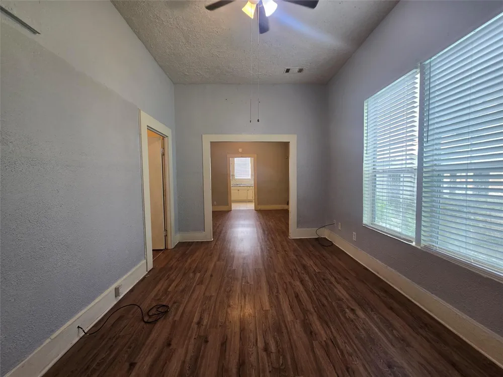 3523 Winnie Street Galveston, TX 77550