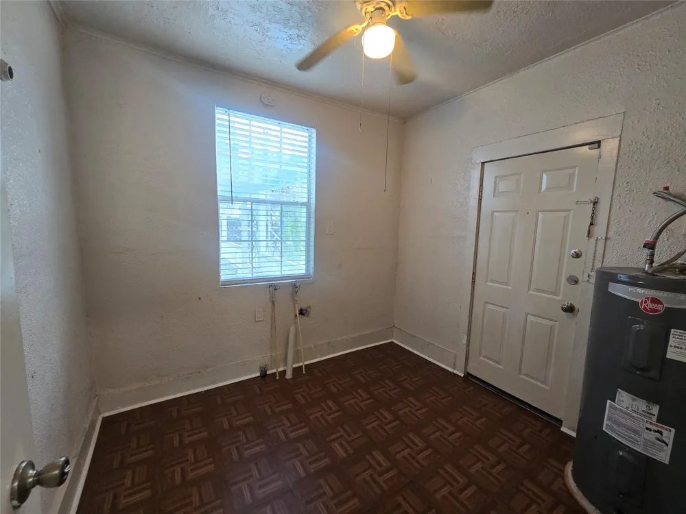 3523 Winnie Street Galveston, TX 77550